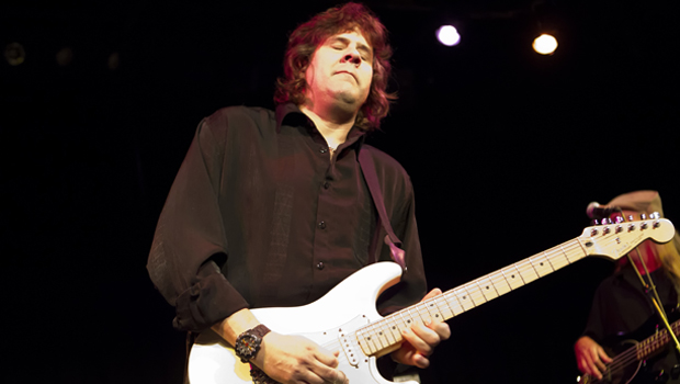 Interview: Blues Guitarist Sean Chambers Discusses His New Album, 'Live ...