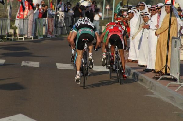 The last dash for the line