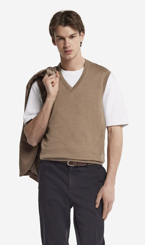 Falconeri, Ultrafine Cashmere V-Neck Vest