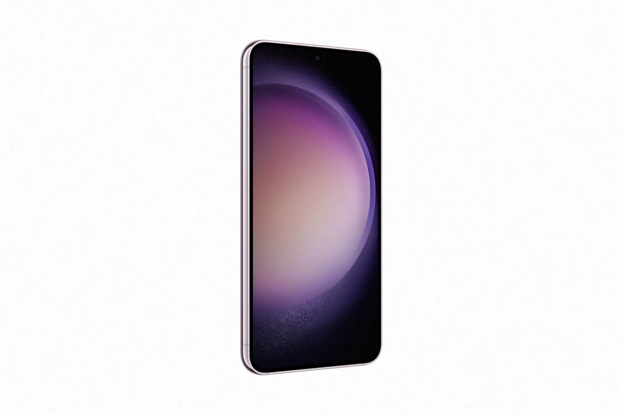 Official images of the Galaxy S23 in Lavender, from the front