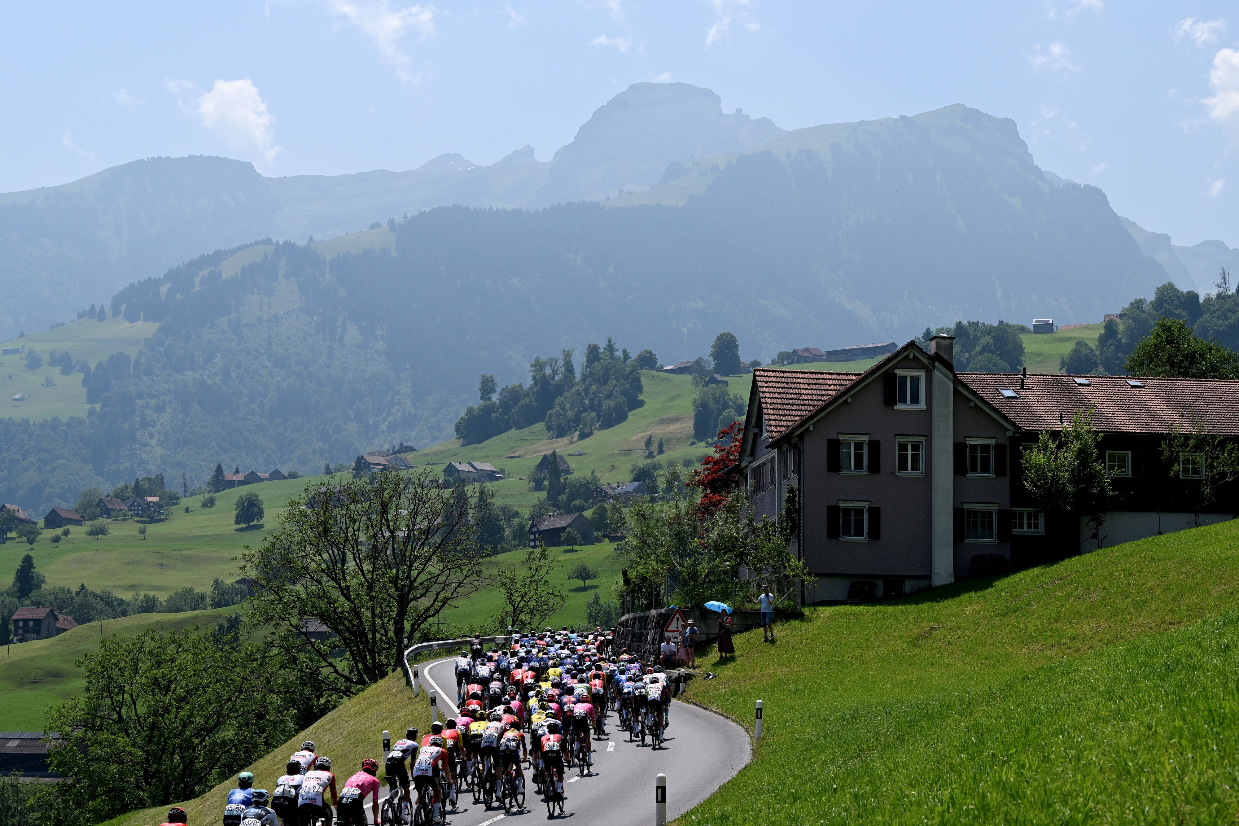 Tour de Suisse stage 7 Live: GC fight wide open in final road stage