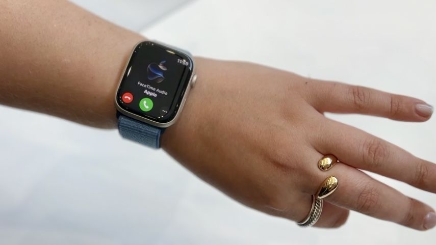 How to use Double Tap on Apple Watch