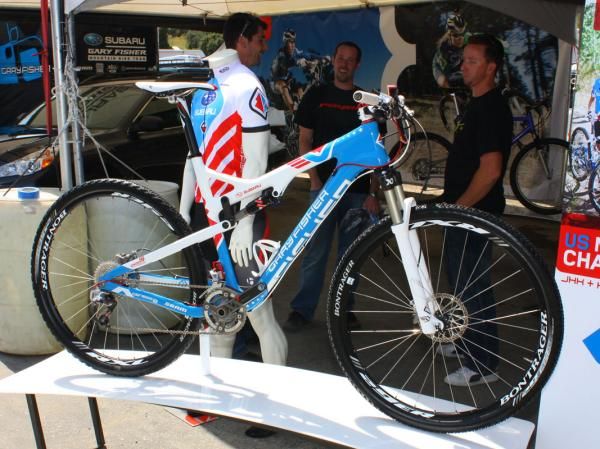Current US national champion Jeremy Horgan-Kobelski had his Gary Fisher Superfly 100 on display in the California sun.