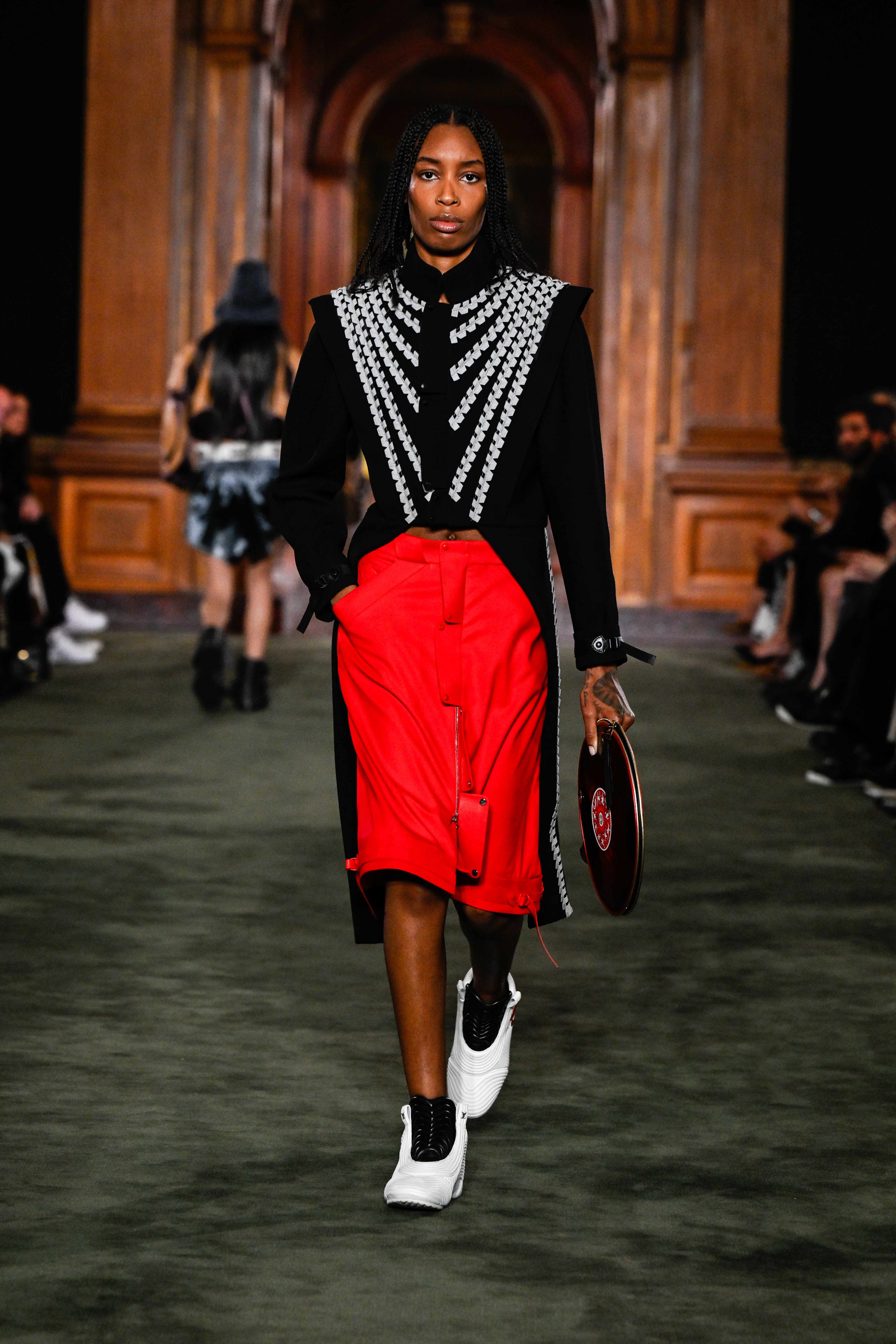 A model wore a look like Zendaya's on the Louis Vuitton Cruise 2027 runway