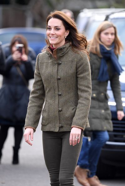 Kate Middleton Wore a Olive Sportsmax Coat and Manu Atelier Clutch for ...