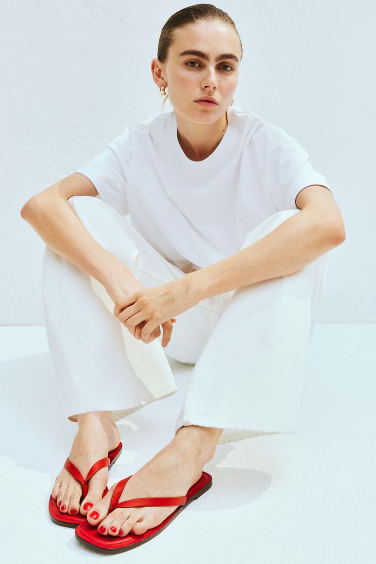 Leather Flip-Flops
