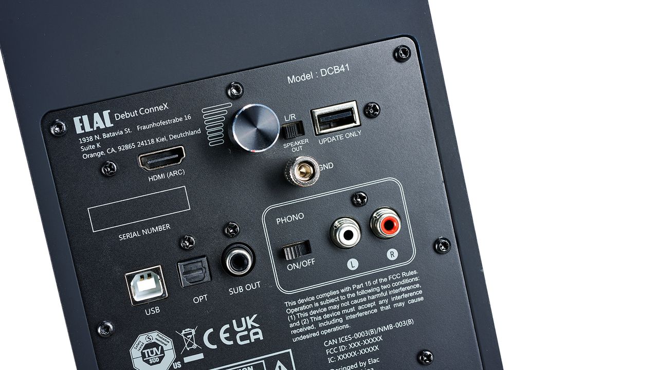 All-in-one hi-fi system: Elac Debut ConneX DCB41