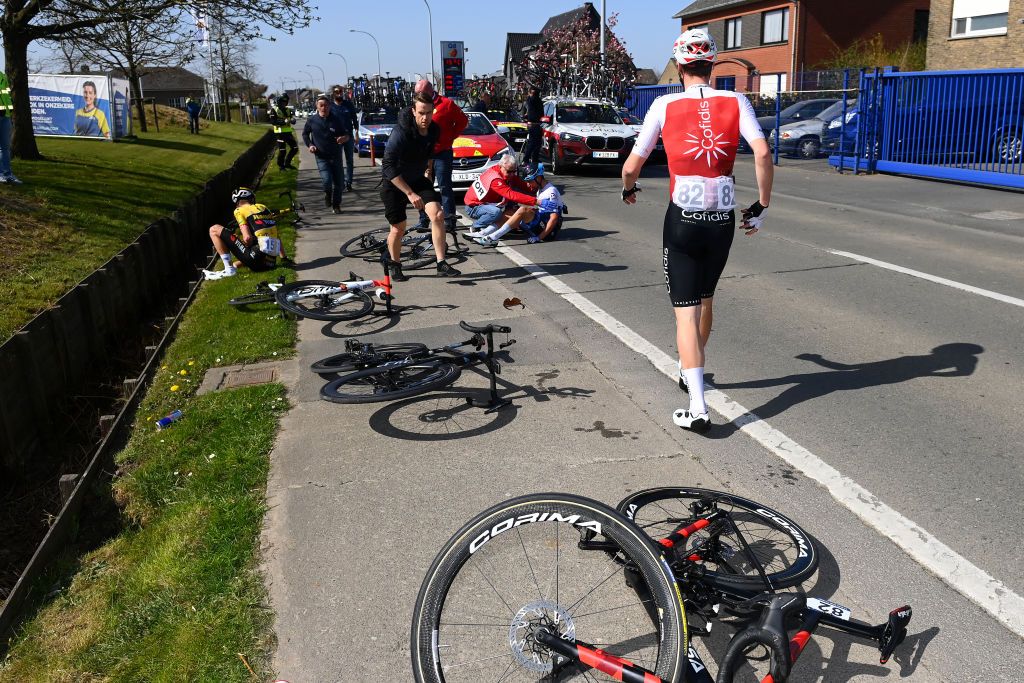 HARELBEKE BELGIUM MARCH 25 Tom Bohli of Switzerland and Team Cofidis involved in a crash during the 65th E3 Saxo Bank Classic 2022 a 2039km one day race from Harelbeke to Harelbeke E3SaxobankClassic WorldTour on March 25 2022 in Harelbeke Belgium Photo by Tim de WaeleGetty Images