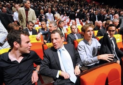 Brit Mark Cavendish (Columbia-HTC) talks with Lance Armstrong (Astana) during the 2010 Tour de France presentation, l-r.
