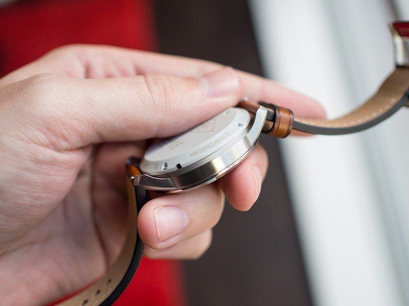 Fossil Q54 Pilot