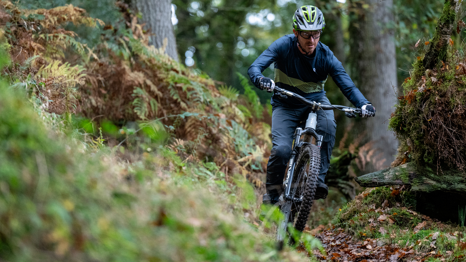 Best waterproof trousers for mountain biking: Stay dry and cosy