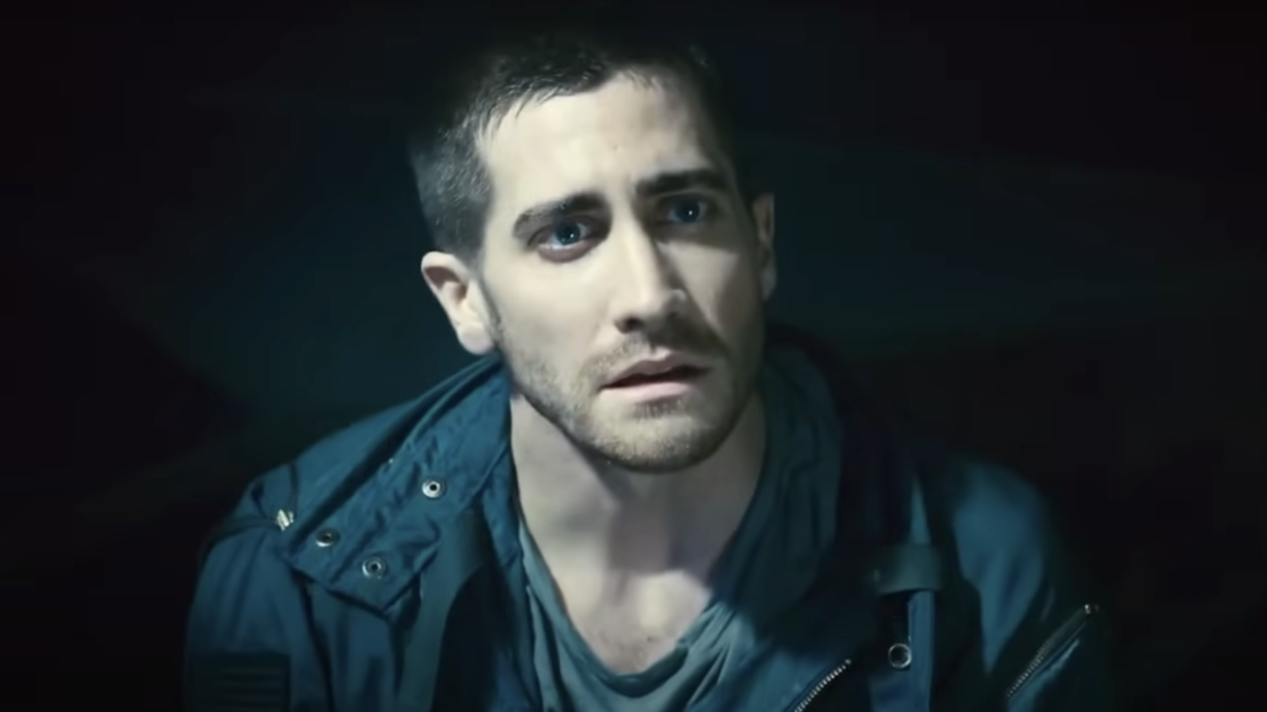 Source Code (2011)