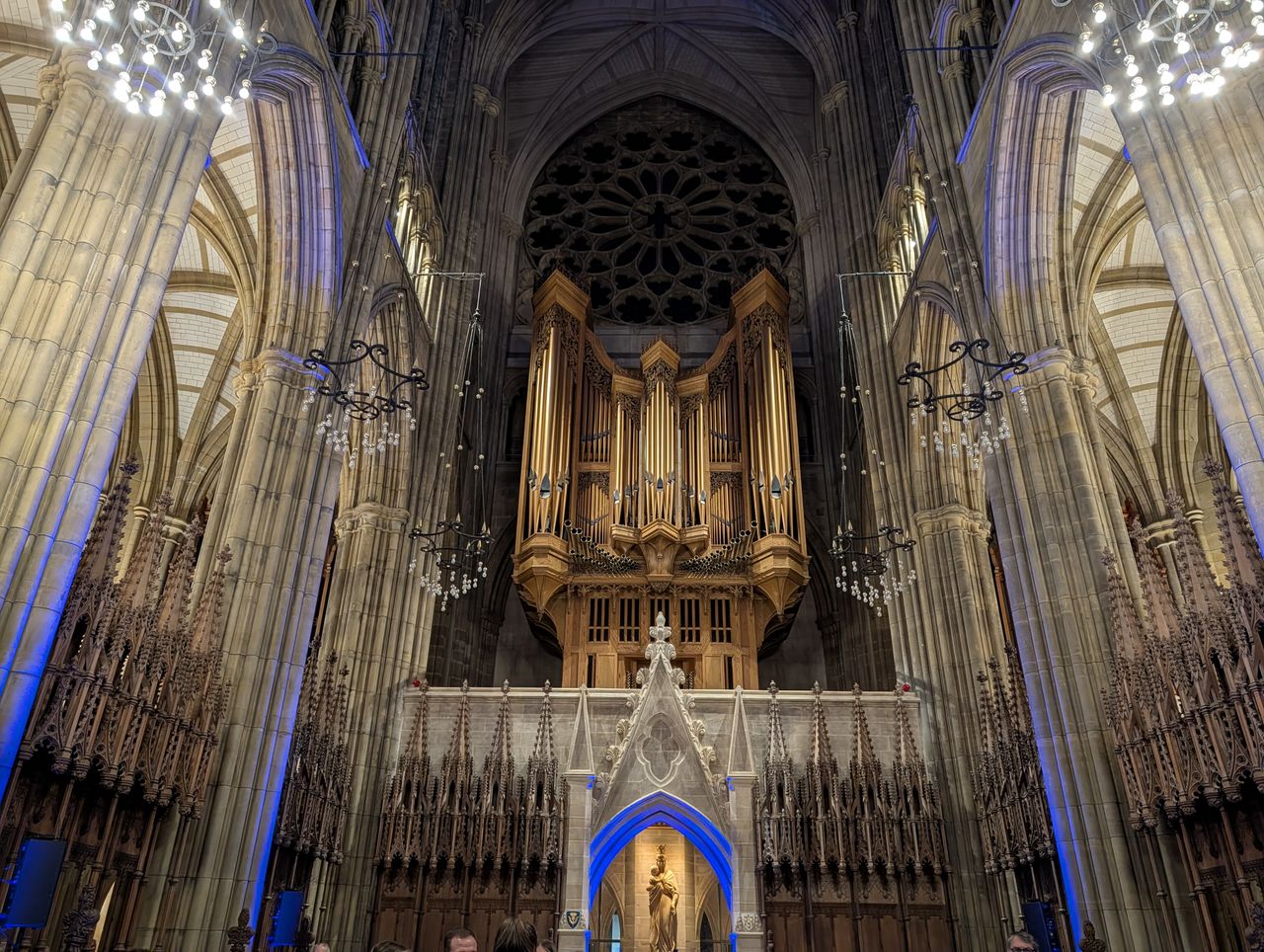 Google Pixel 10 Pro camera sample college chapel interior