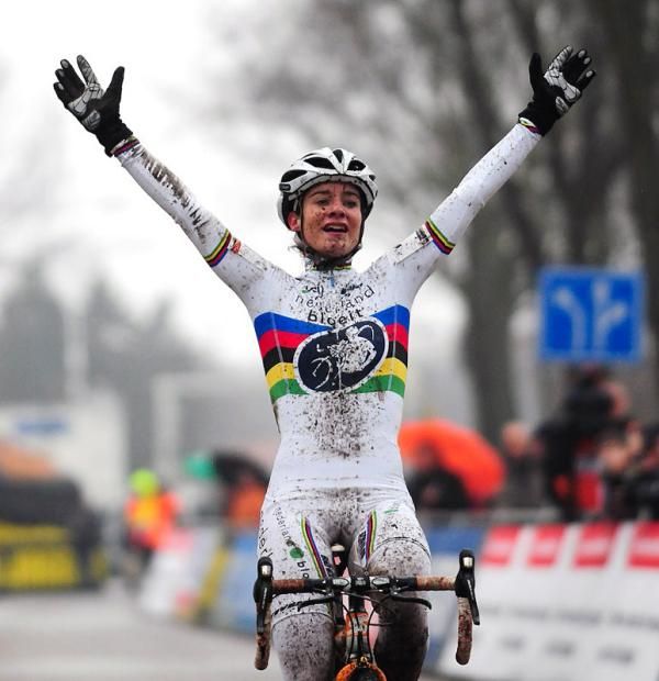 Marianne Vos taking the win.