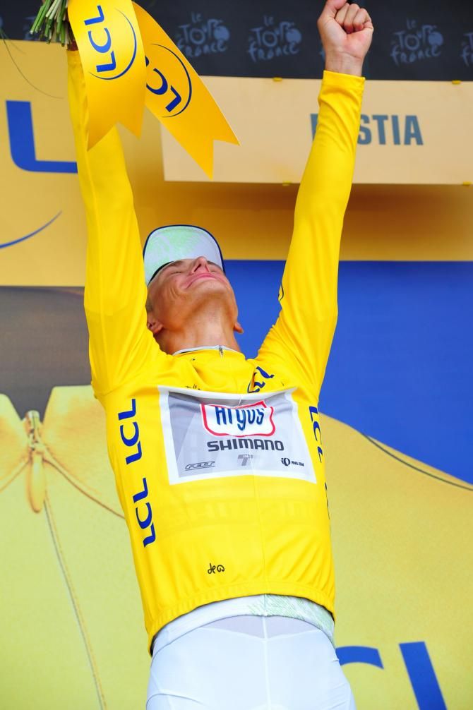 Marcel Kittel (Argos Shimano) in his first yellow jersey
