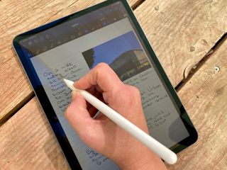 Using Apple Pencil with GoodNotes on an iPad Pro