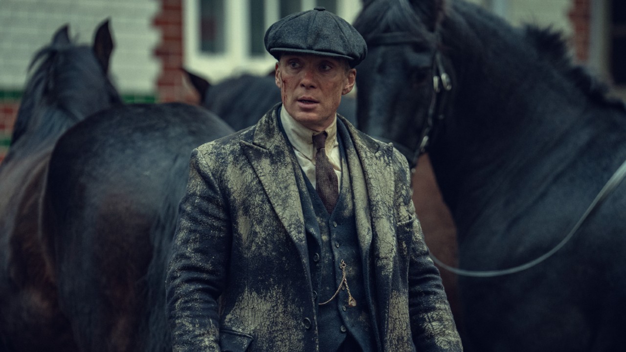 Cillian Murphy as Tommy Shelby covered in mud.