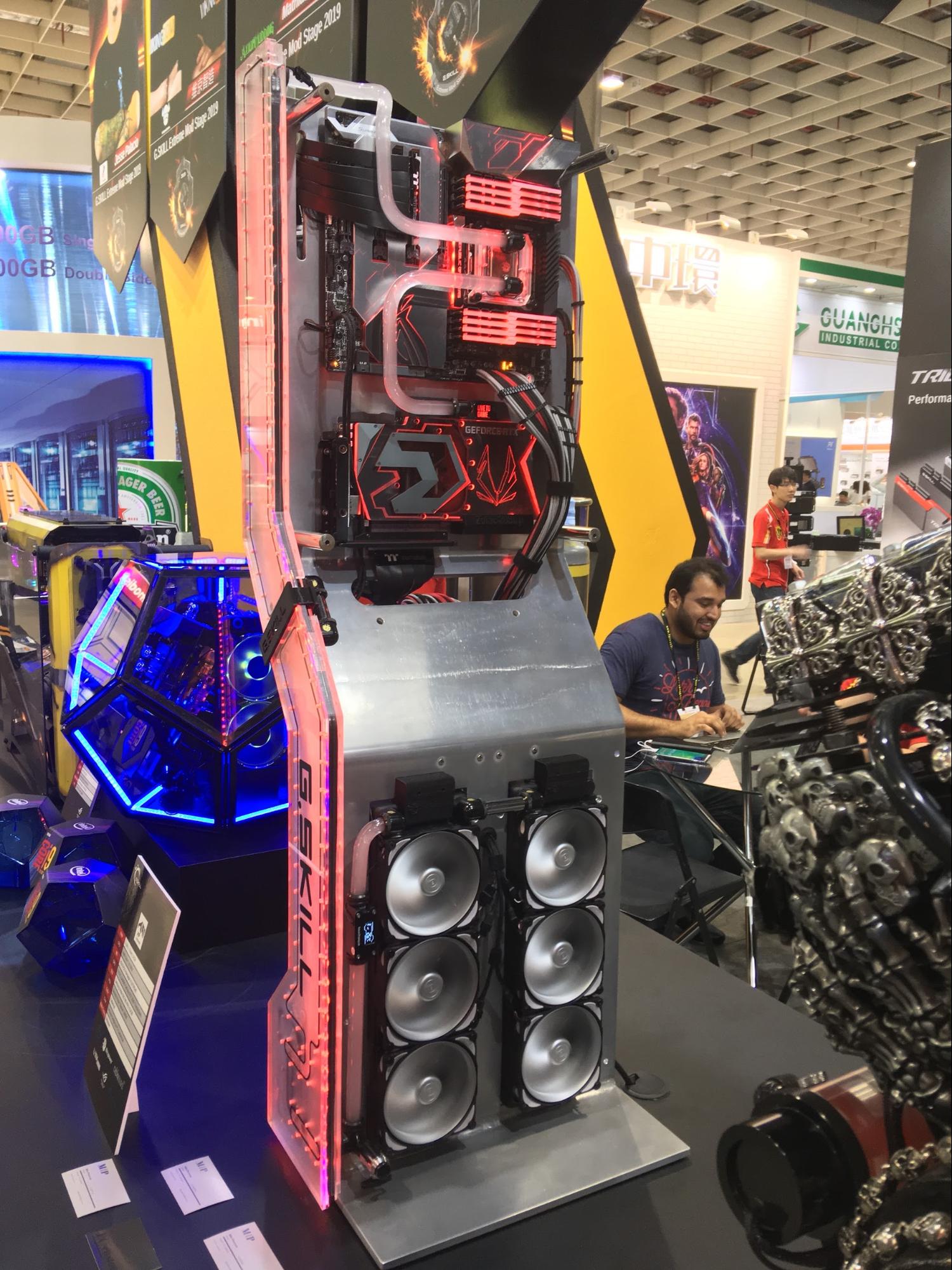 Big League Modders Discuss Building Eye-Popping Rigs for Computex | Tom ...