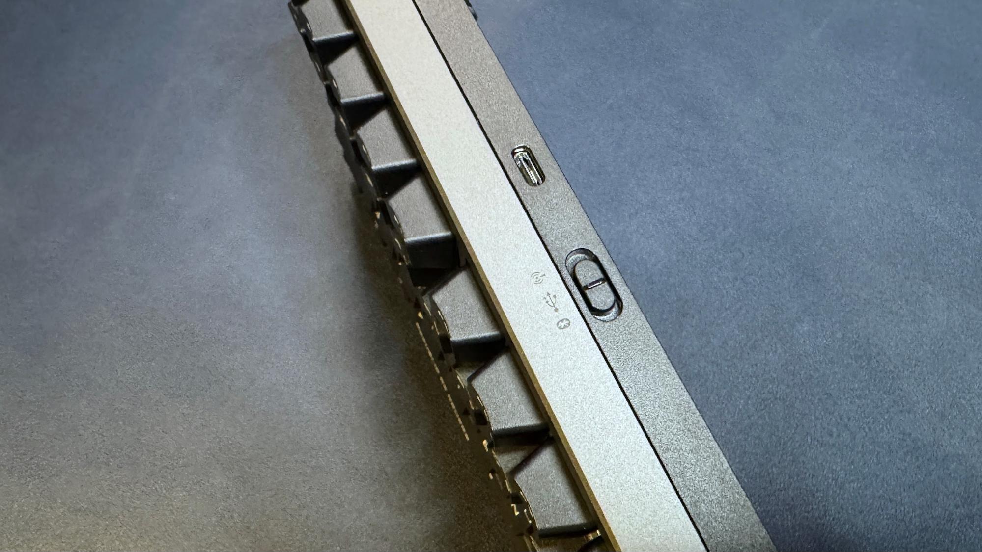 Asus ROG Strix Morph 96 Wireless