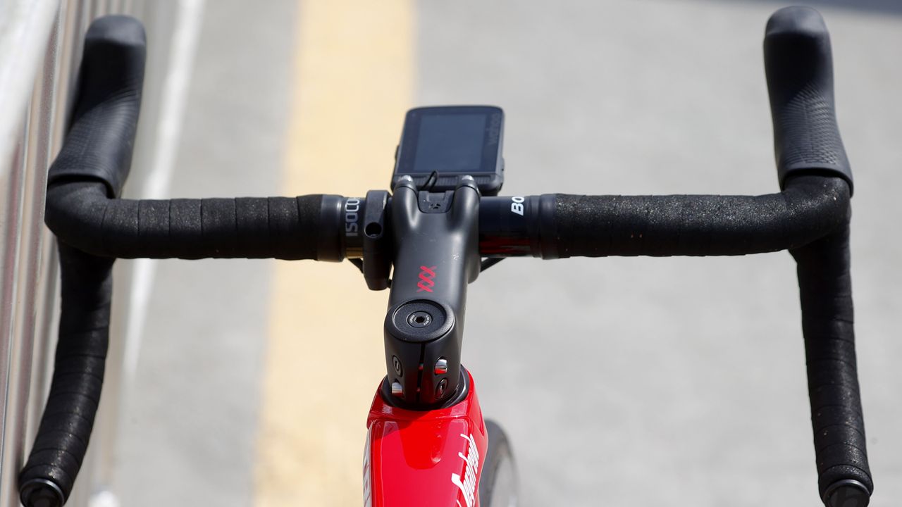 Vincenzo Nibali's Trek &Eacute;monda SLR 9 eTap Disc