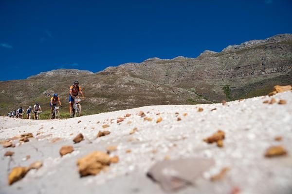 A group of riders make their way through Kluytjieskraal