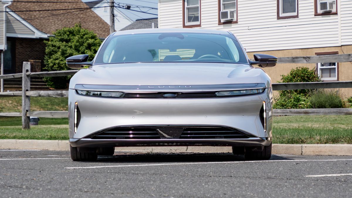 2026 Lucid Air Touring review.