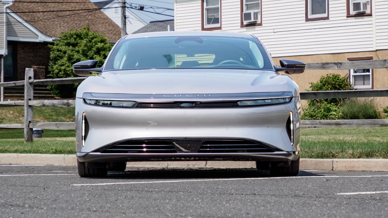 2026 Lucid Air Touring review.