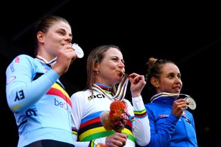 Annemiek van Vleuten won the rainbow stripes in Wollongong last year with a stunning come-from-behind victory in Wollongong