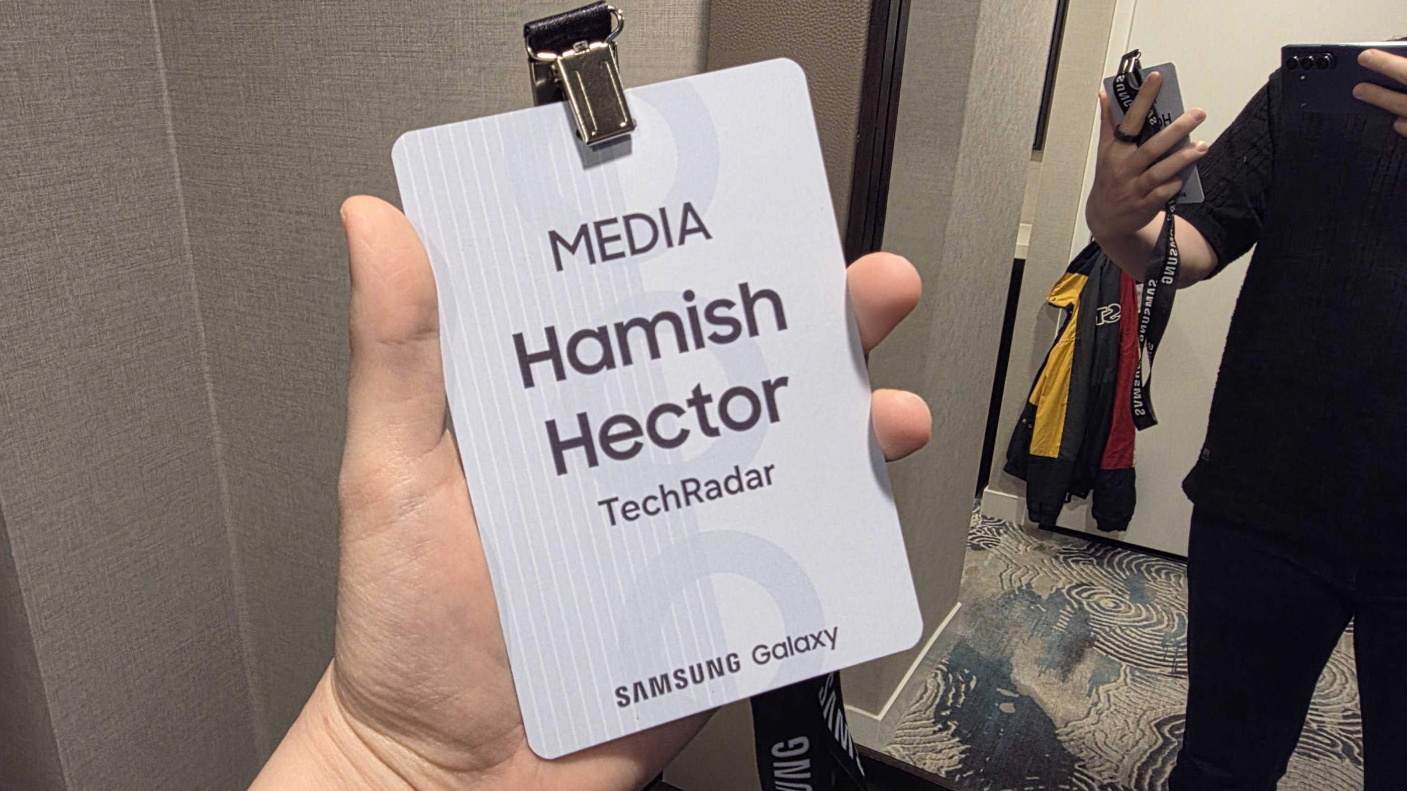 Galaxy Unpacked Media Badge