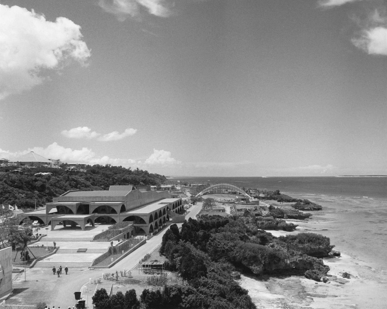 National Aquarium, Okinawa (Marine Life Park), Fumihiko Maki, Okinawa, 1975 - 2002