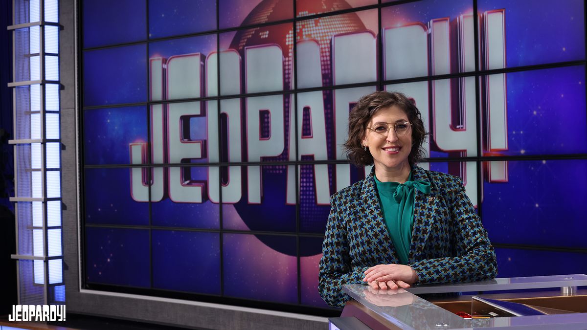 Mayim Bialik returns to the &#039;Jeopardy!&#039; podium to usher in season 38.