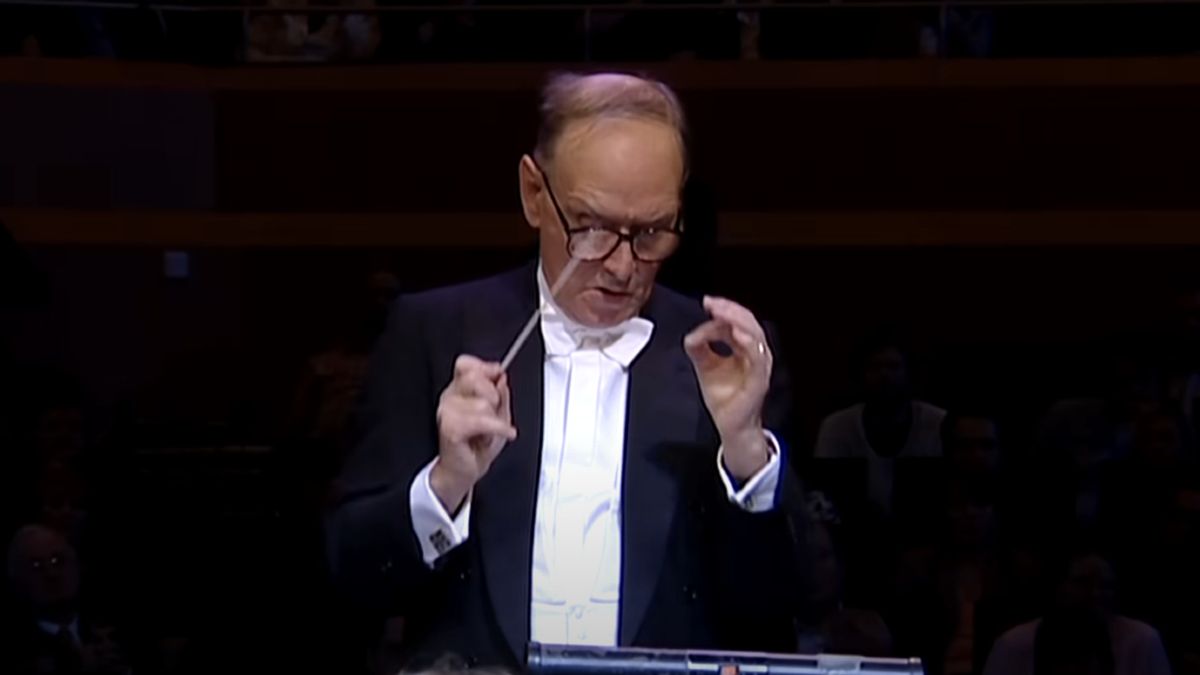 Ennio Morricone conducting the Munchen Radio Orchestra