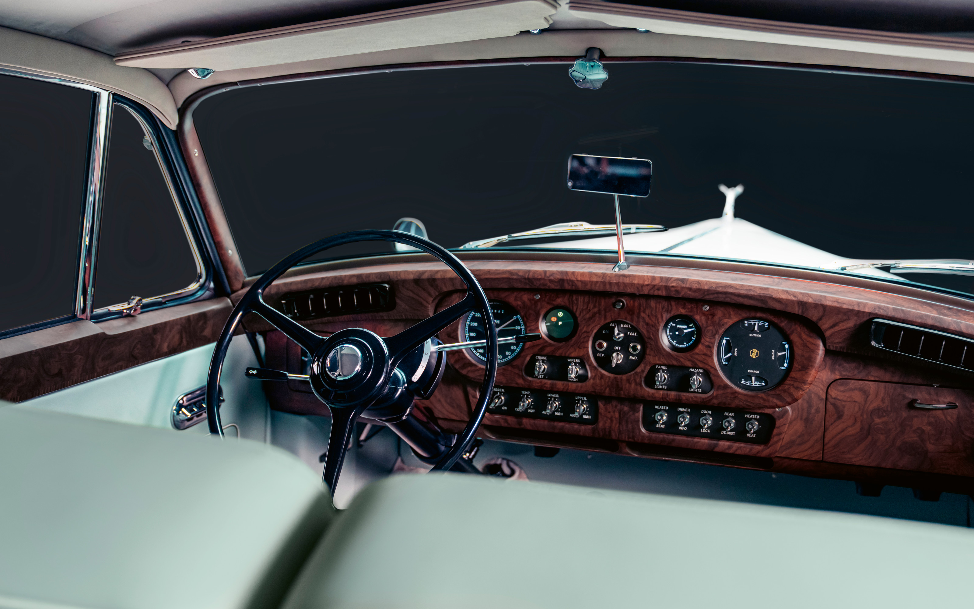 Electrified 1956 Rolls-Royce Silver Cloud by Lunaz