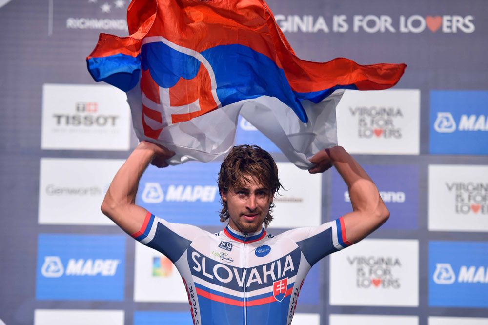 Peter Sagan waves the Slovakian flag
