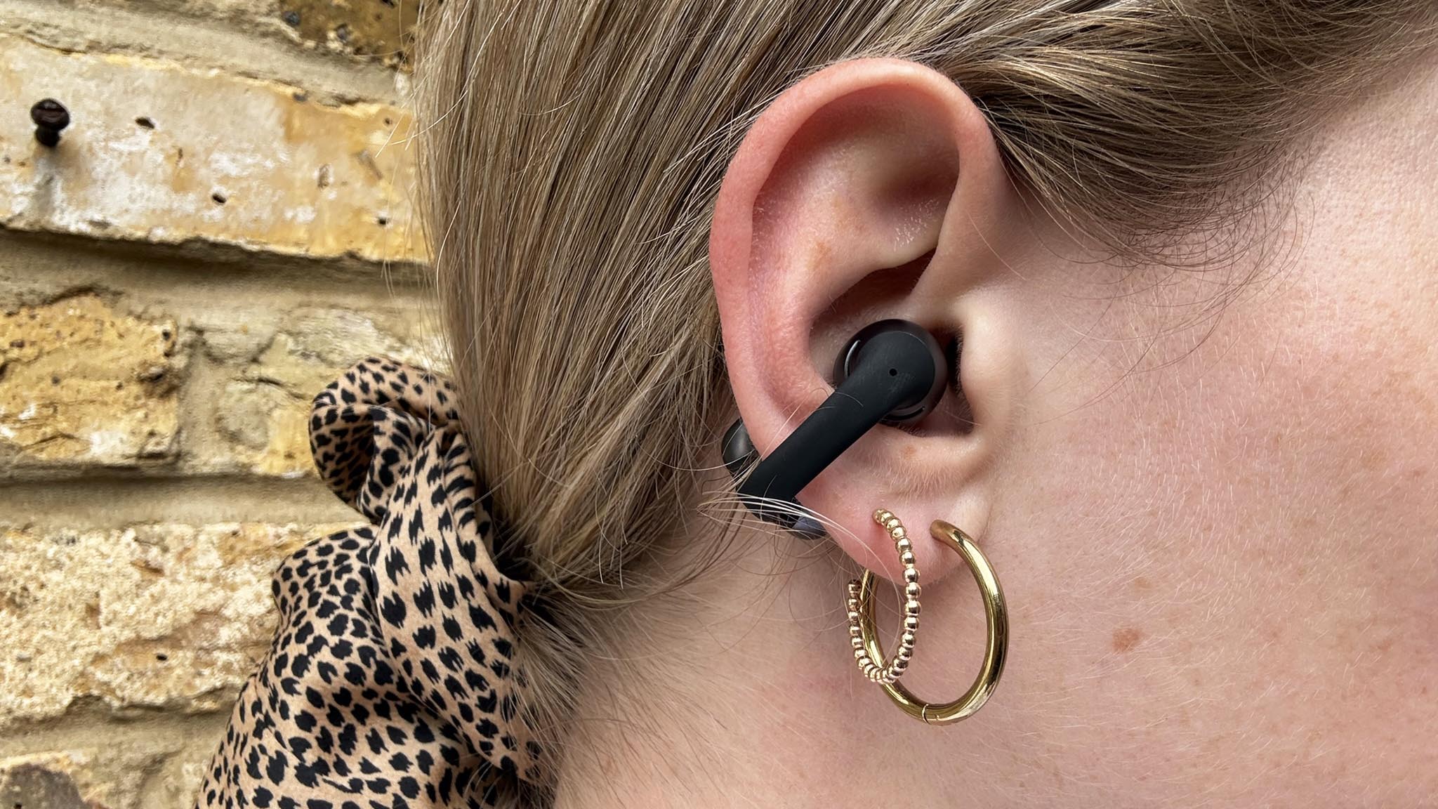 a photo of the Shokz OpenDots One