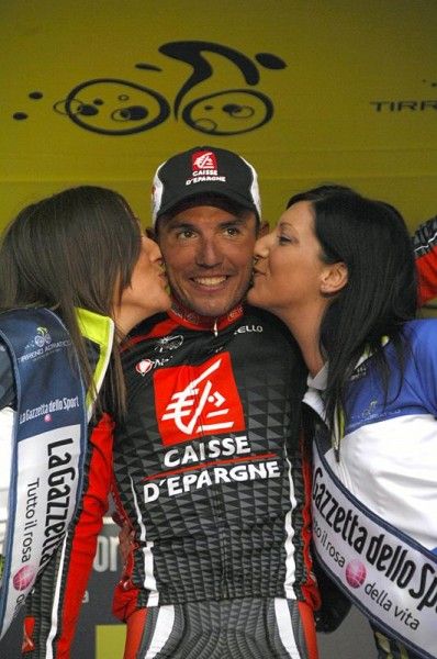 Spain's Joaqu&iacute;m Rodr&iacute;guez (Caisse d'Epargne) kissed at the end of Tirreno-Adriatico stage four.