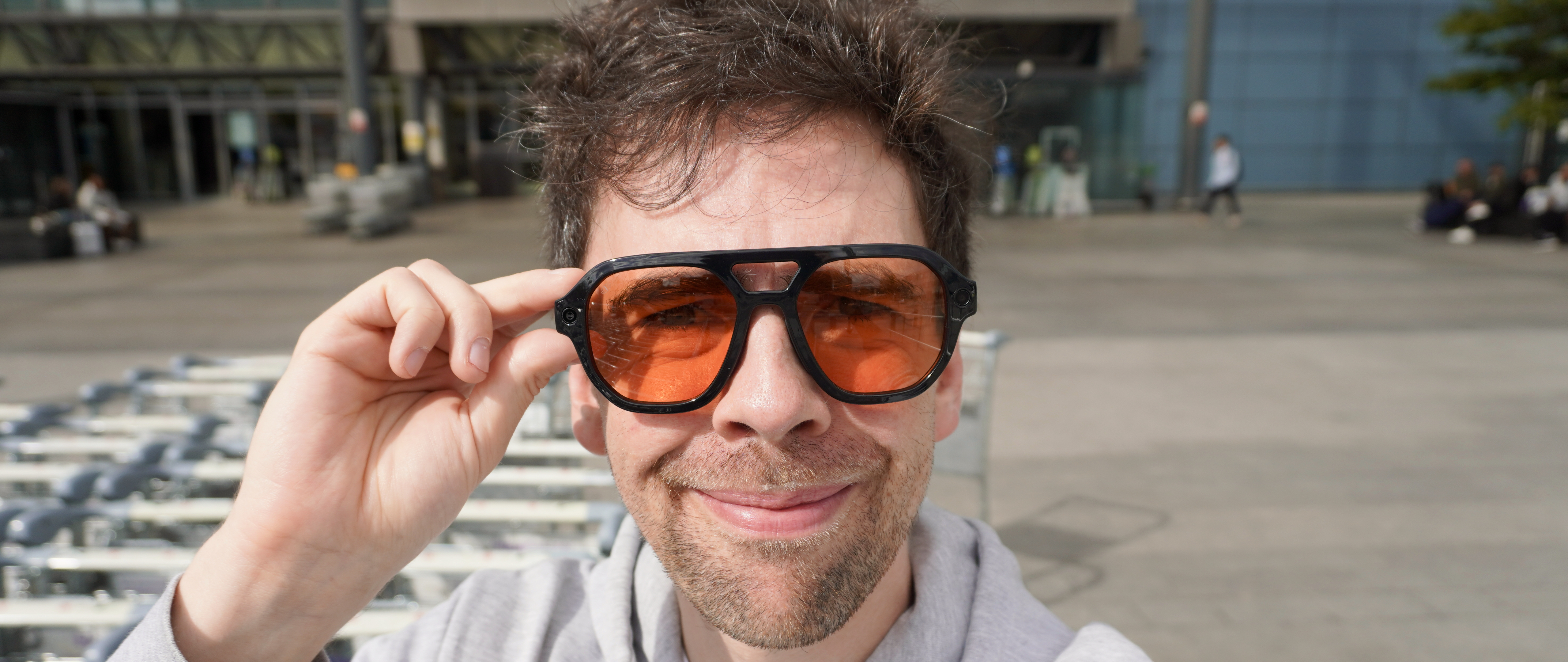 L'Atitude 52N smart glasses