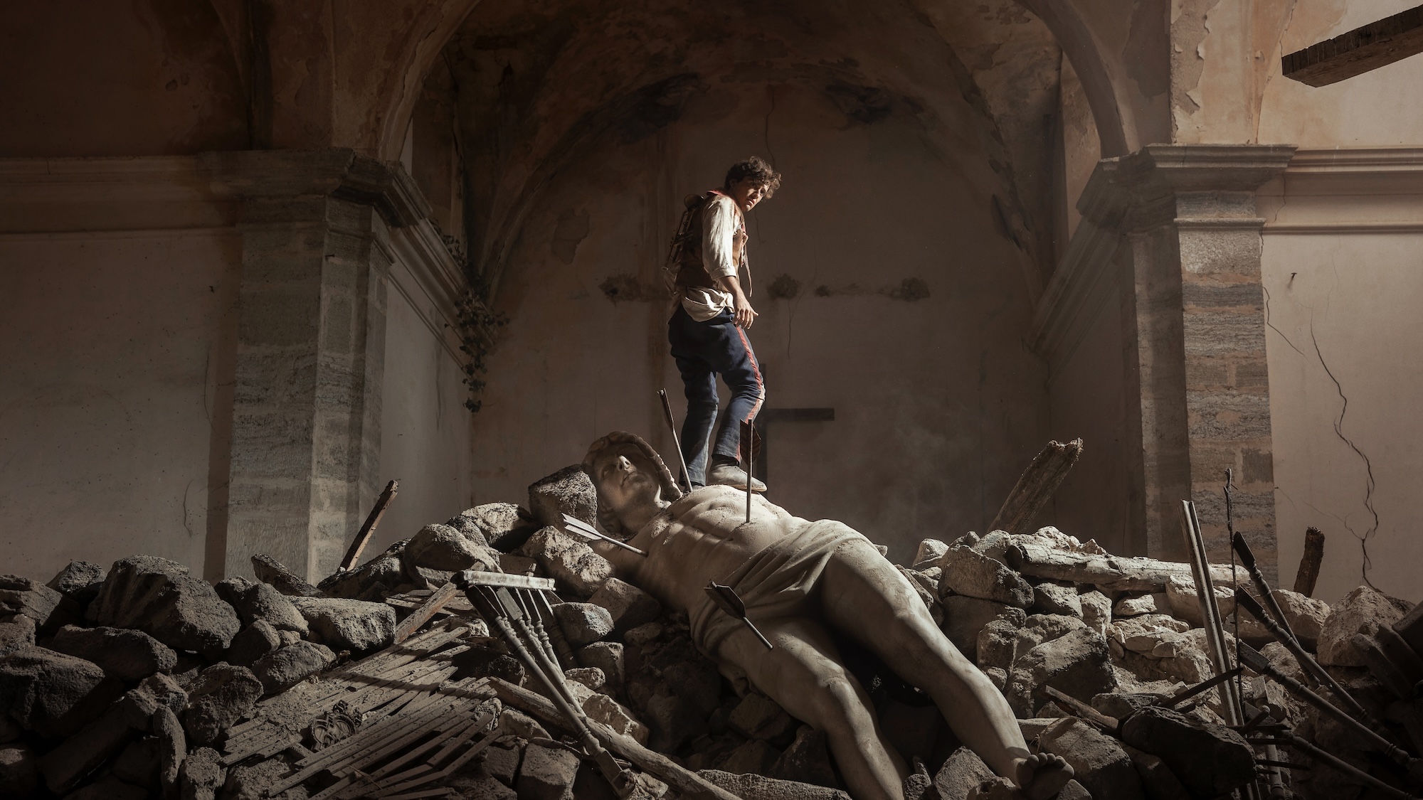 Guitarricadelafuente as Sebasti&aacute;n in La Bola Negra. Cr. Carla Oset/Netflix &copy; 2026.