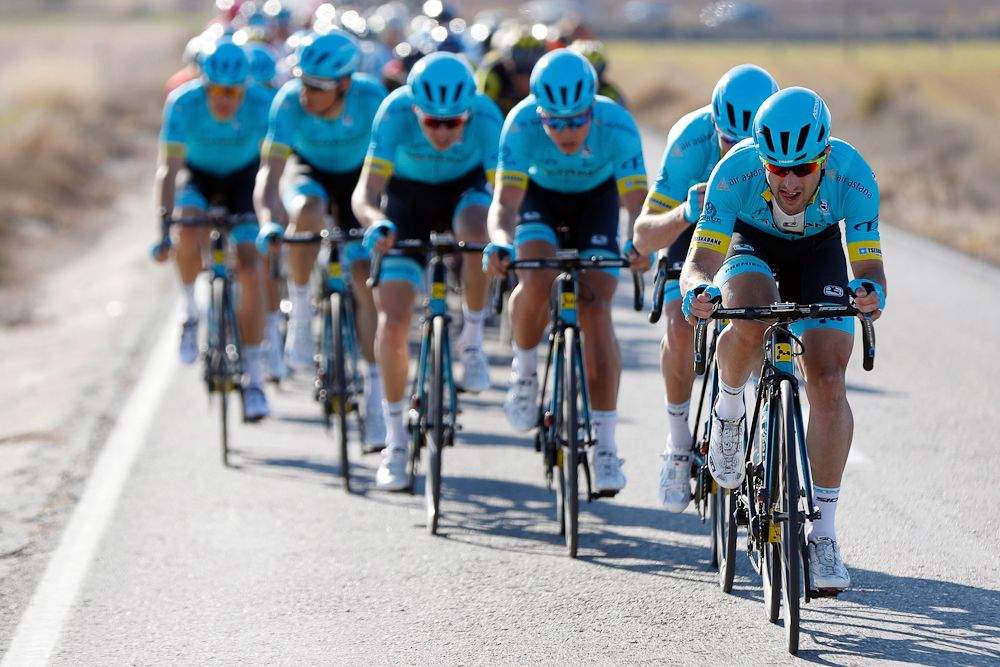 Oscar Gatto leads the Astana line at Ruta del Sol