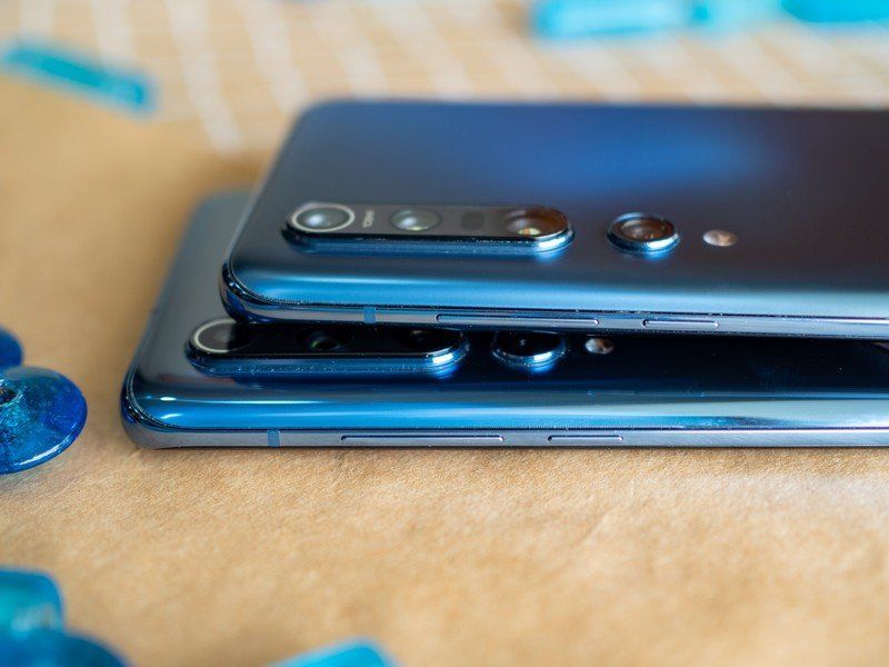 Xiaomi Mi 10 vs. Mi 10 Pro