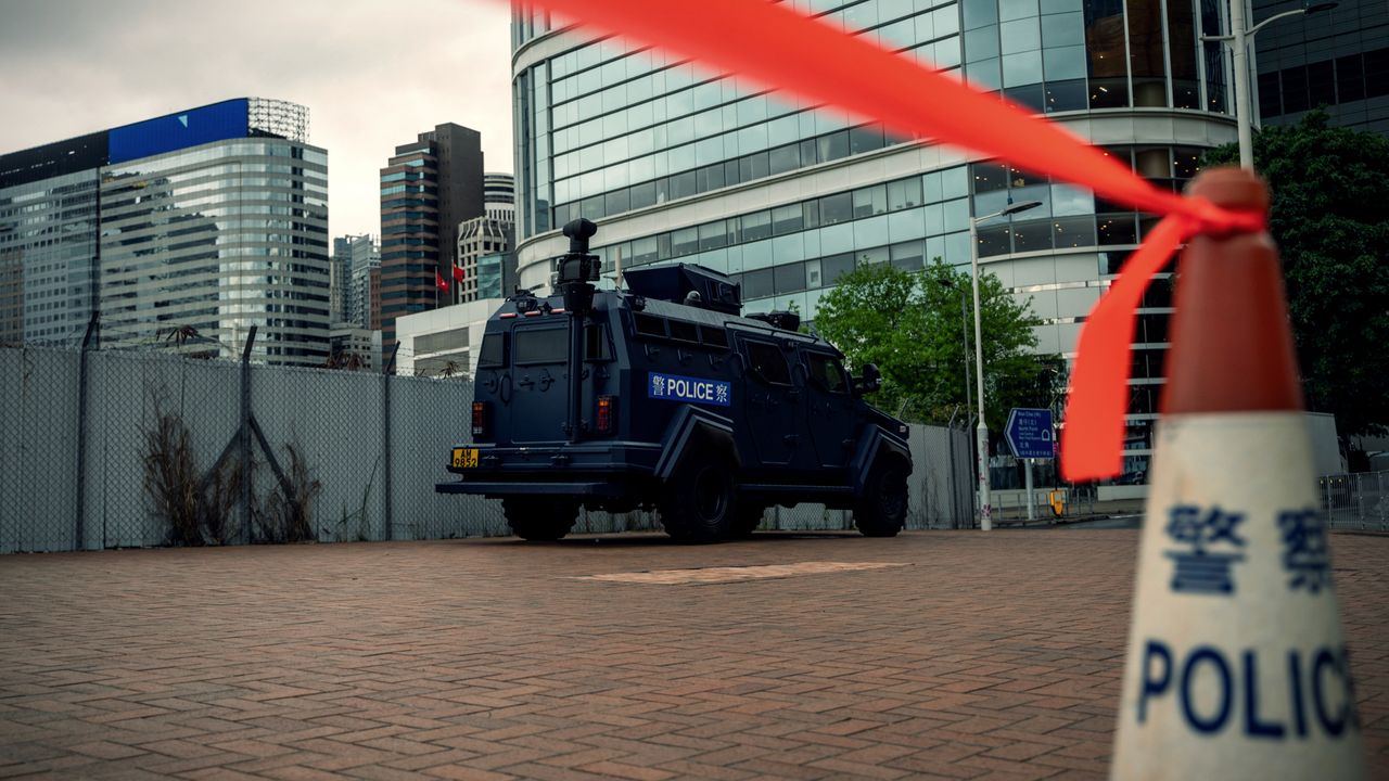 Police guarding Hong Kong legislature