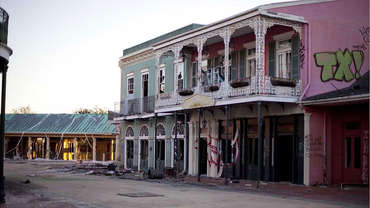 Six Flags New Orleans
