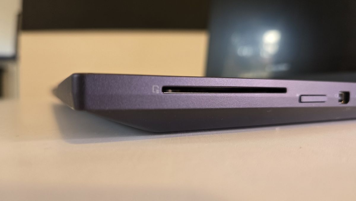 Asus ExpertBook B6 Flip