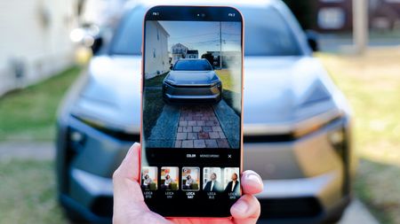 Leica LUX App running iPhone 17 Pro Max.