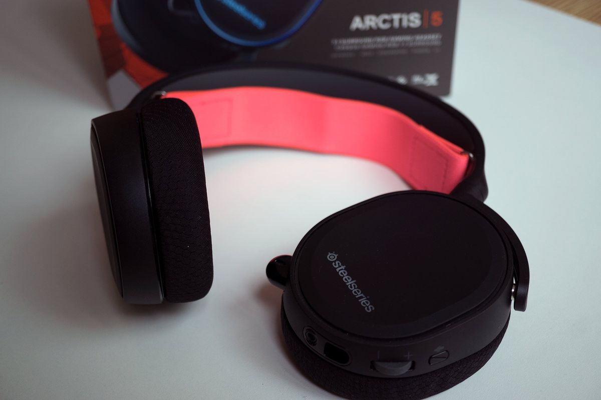 SteelSeries Arctis 5