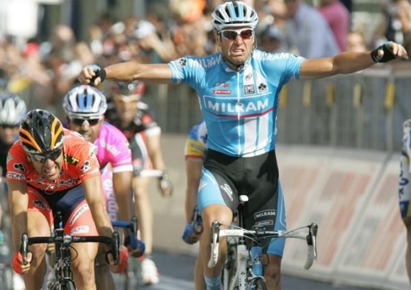 Alessandro Petacchi has won 22 Giro d'Italia stages in his career.