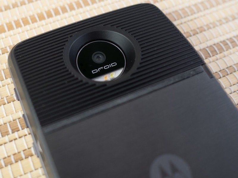 Moto Insta-Share Projector