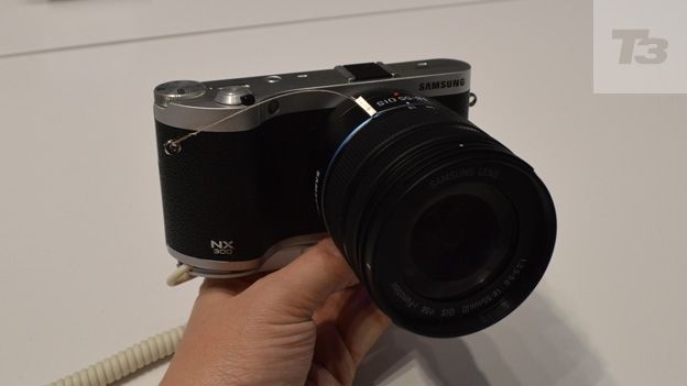 Samsung NX300 review