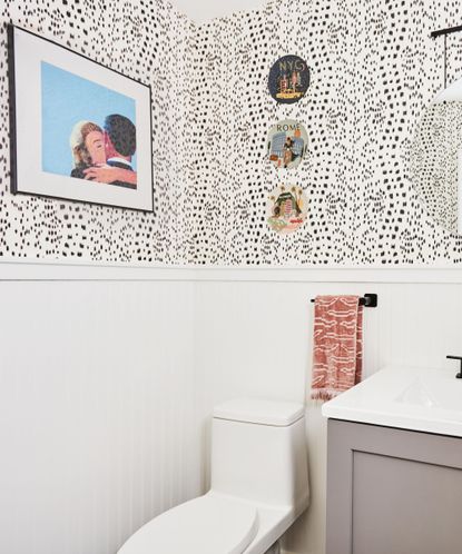 Renter-friendly small bathroom refreshes— 5 design tips | Real Homes