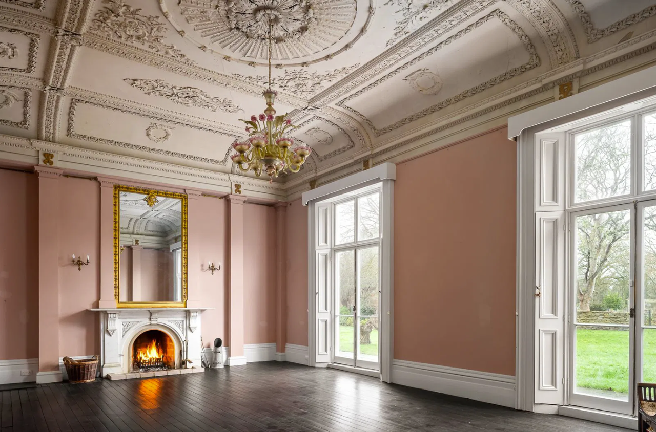 Bretforton Hall, Bretforton, Evesham, Worcestershire